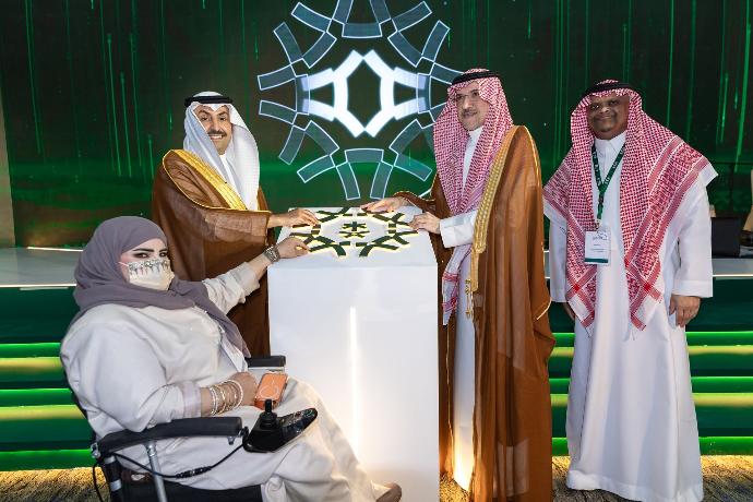 تدشين الهوية المؤسسية الجديدة بمشاركة معالي نائب الوزير لقطاع التنمية الاجتماعية وسعادة الرئيس التنفيذي للهيئة ومشاركة شخصين من ذوي الإعاقة